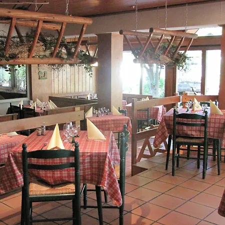 Hotel Le Caballin 3*